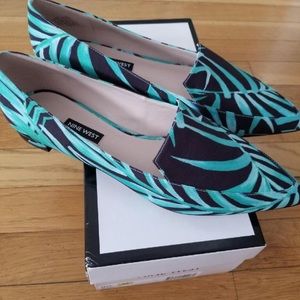 Nine West Blue Abay Smoking Flats